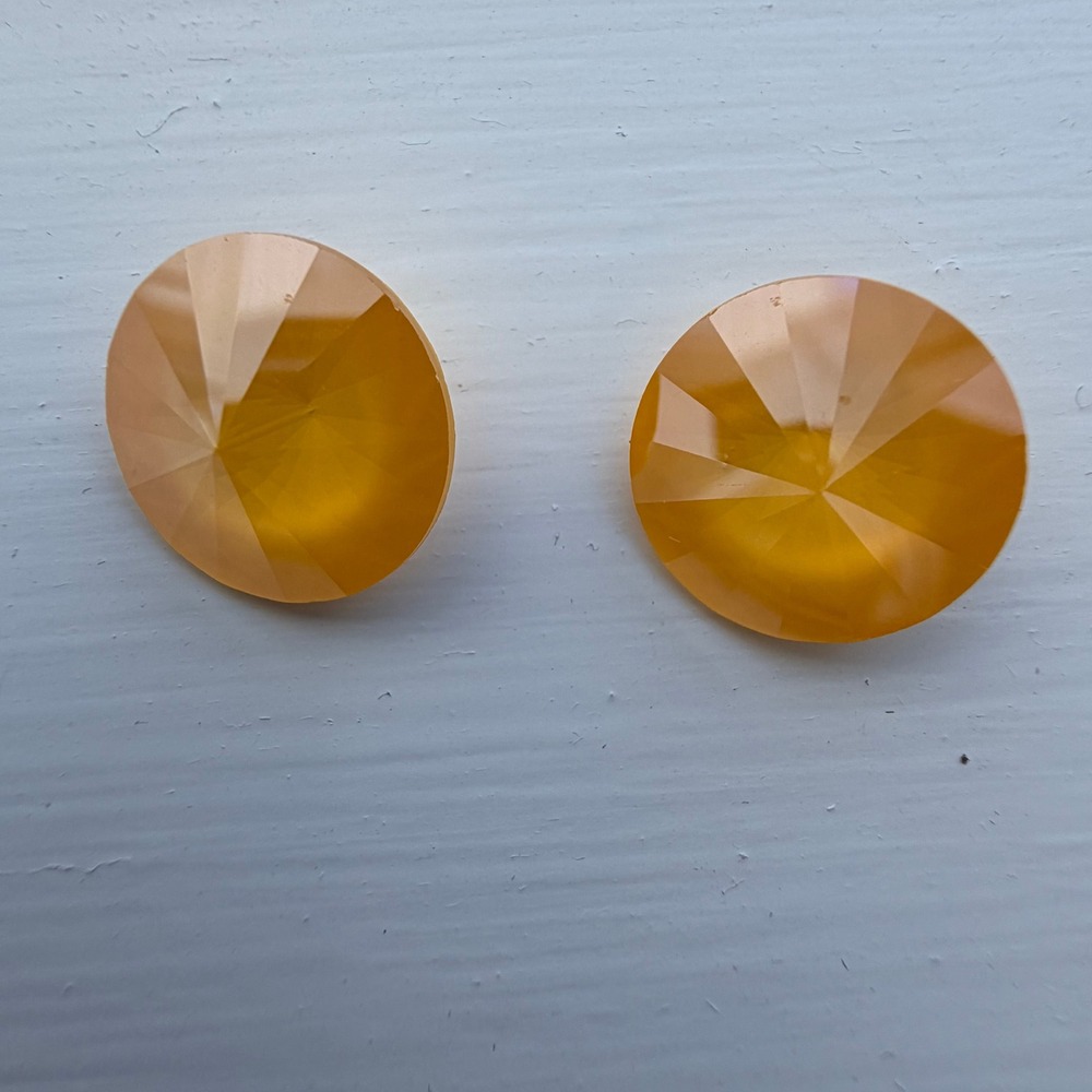 New Austrian Faceted Crystal Rivoli Stones 14mm Yellow Excellent 2pc Set